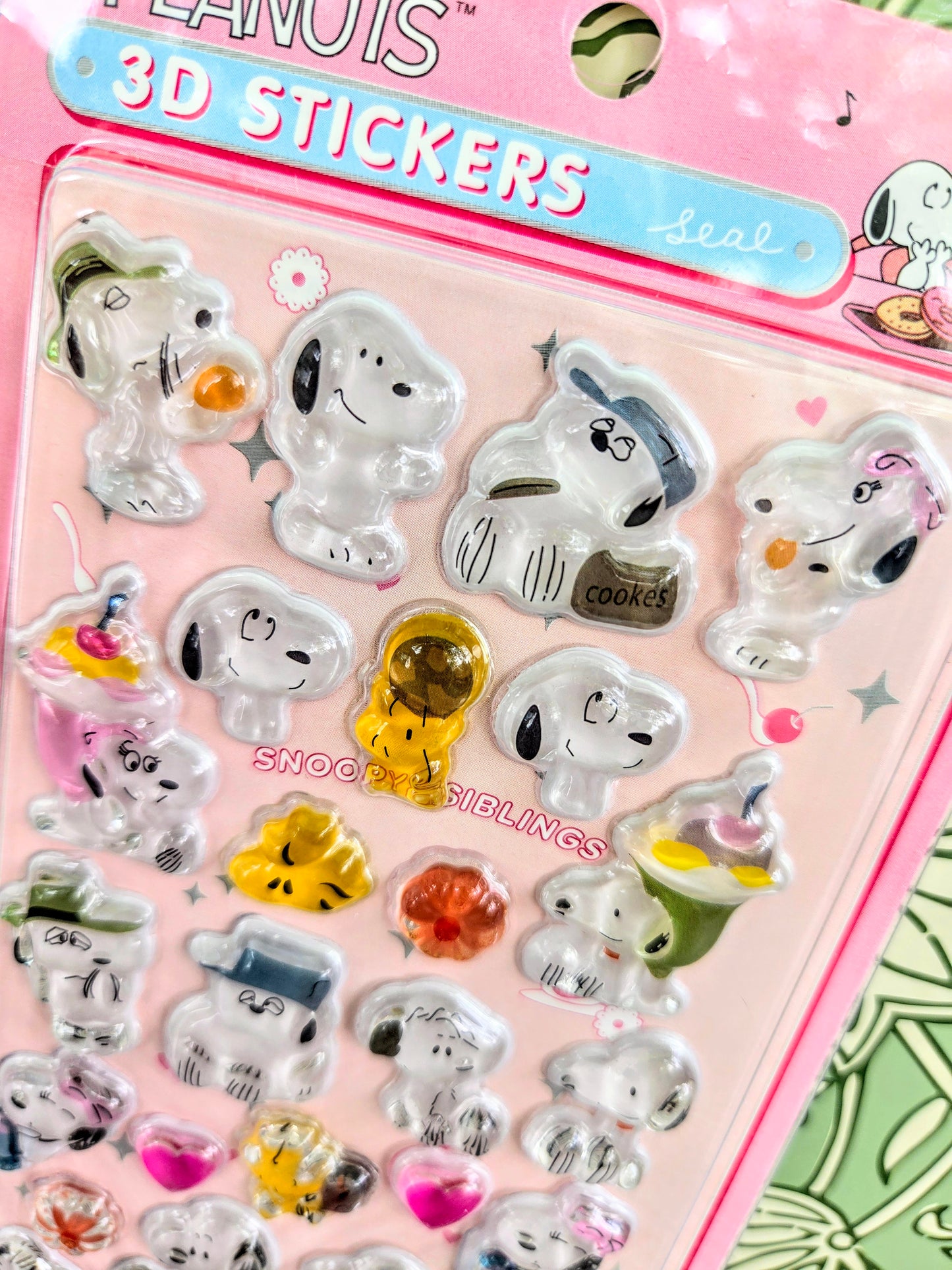 Peanuts Snoopy Bonbon Drop 3D Acrylic Sticker Charm Sheet