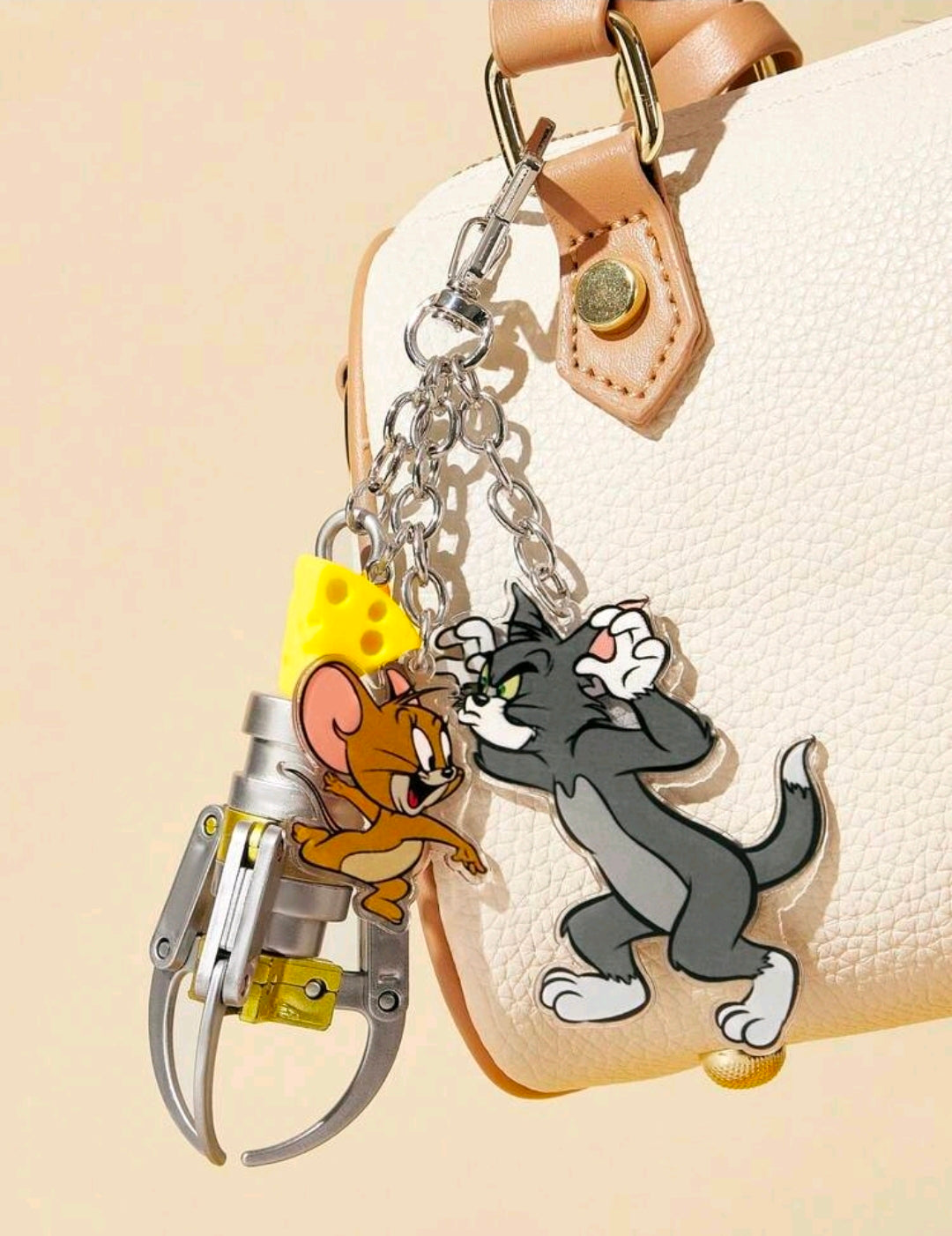 Claw machine grabber keychain with chain links, Tom and Jerry acrylic charms