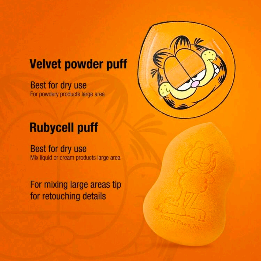 Garfield Beauty Set - Lip Balm, Sunglasses, Puff & Sponge