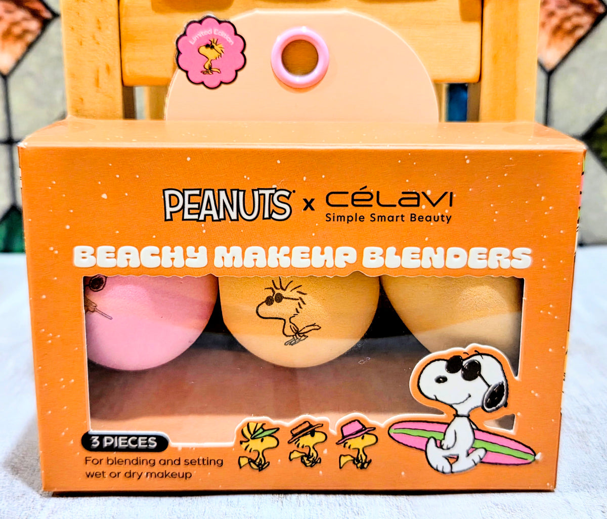 Peanuts x Célavi beachy makeup blender set, 3 pieces in orange box