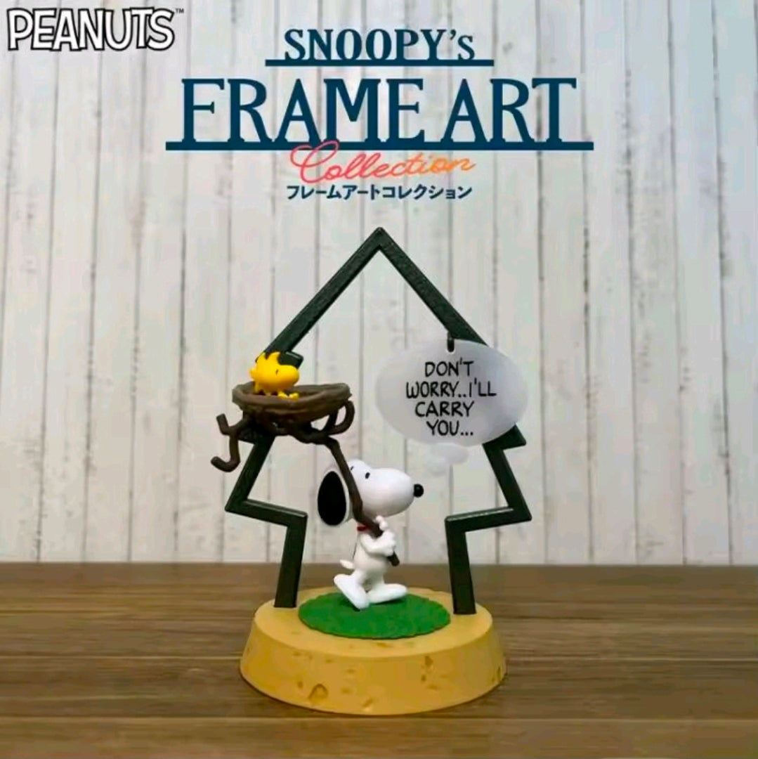 Peanuts Snoopy tree frame art figure: Snoopy standing by a small table and lamp