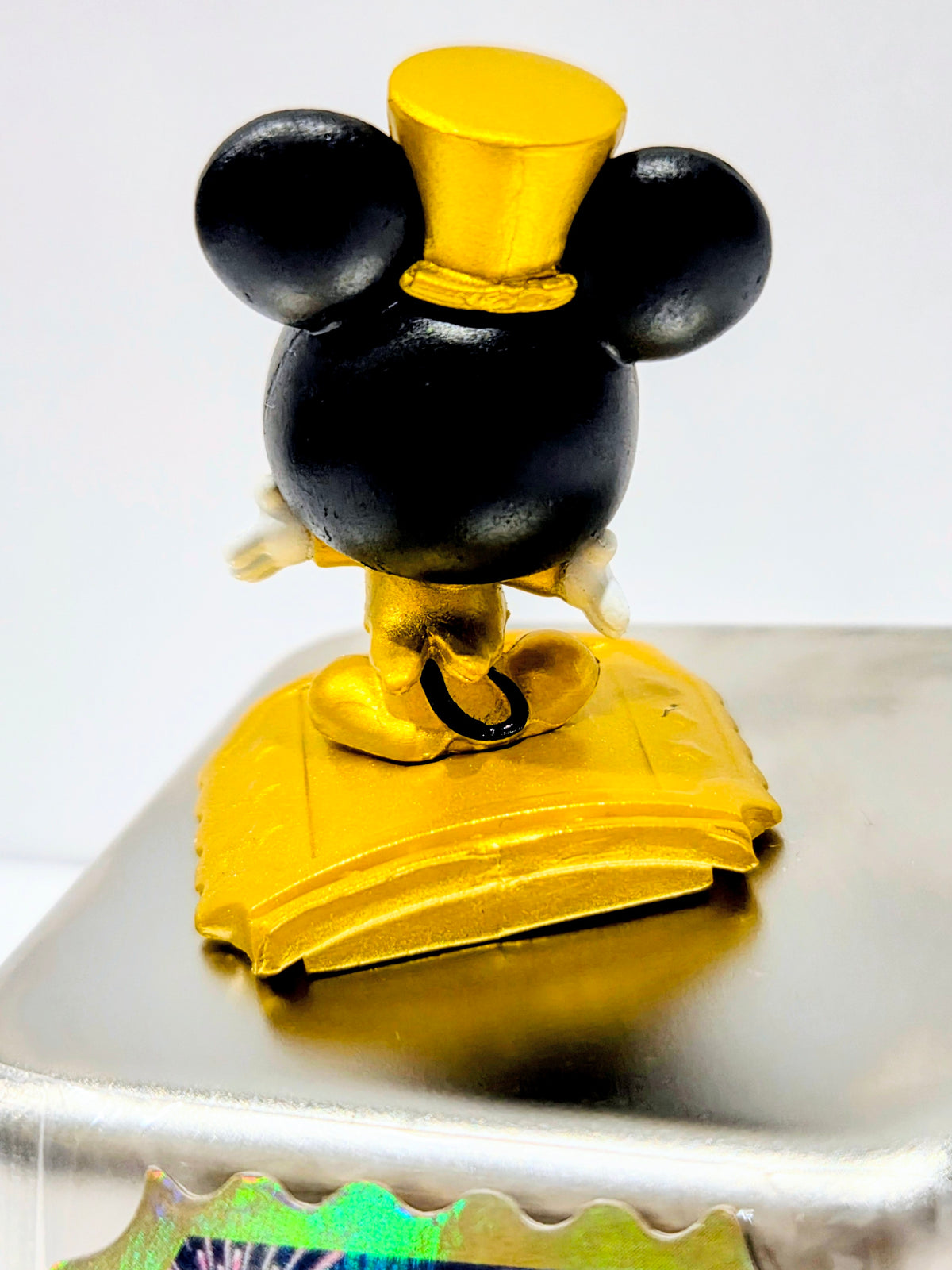 Disney Doorables Mickey Mouse Gold Chase Figure Numbered 11796 of 20000