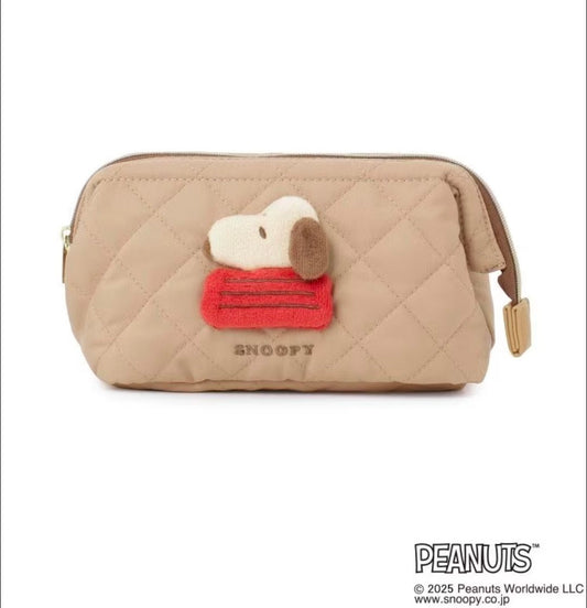 Snoopy Quilted Pouch Vintage Peanuts Japan 3D Plush Applique Wire Frame Cosmetic Bag 4 Pocket Beige