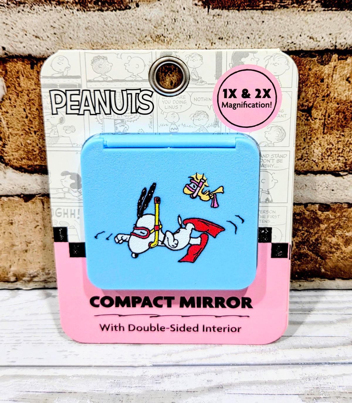Snoopy compact mirror in box, 1x & 2x magnification, compact mirror text