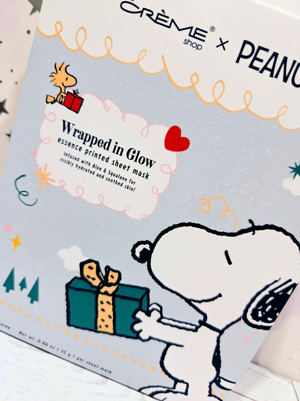 The Creme Shop x Peanuts Wrapped in Glow Printed Sheet Mask Set 5