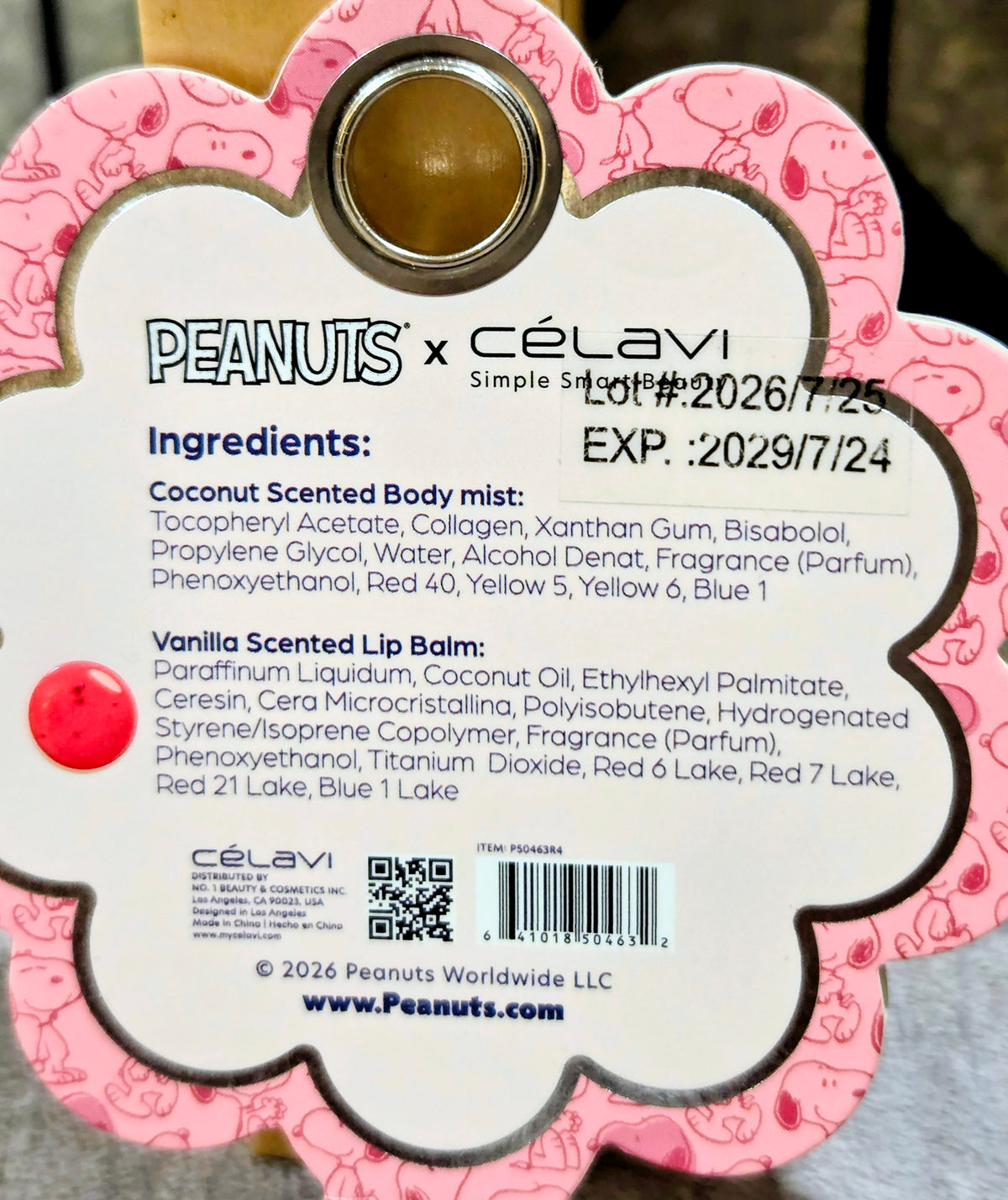 Peanuts x Célavi Snoopy Glow Set keychain back label with ingredients and expiration date