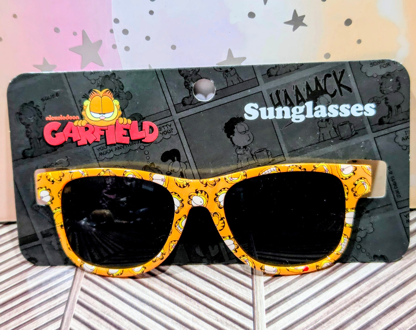 Garfield Beauty Set - Lip Balm, Sunglasses, Puff & Sponge