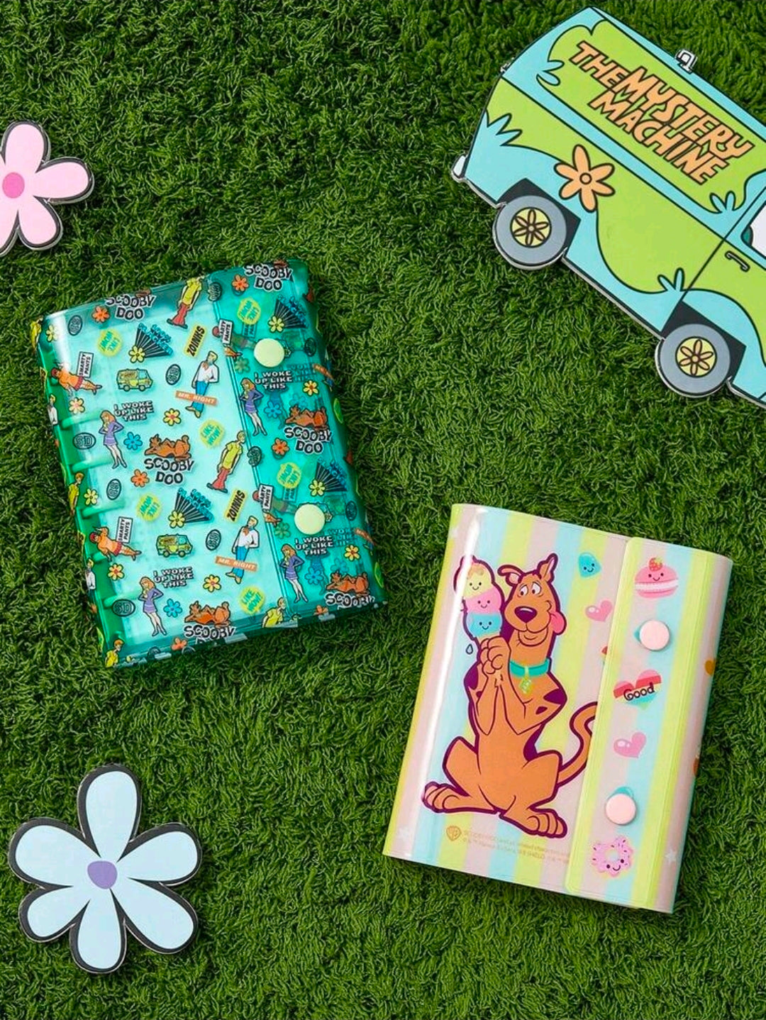 Pastel A7 ring binder photo album with Scooby-Doo cover and pink disc ring details