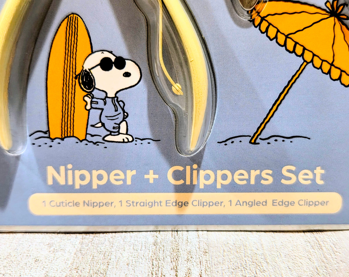Nipper and clippers set box with Snoopy beach illustration and tool labels