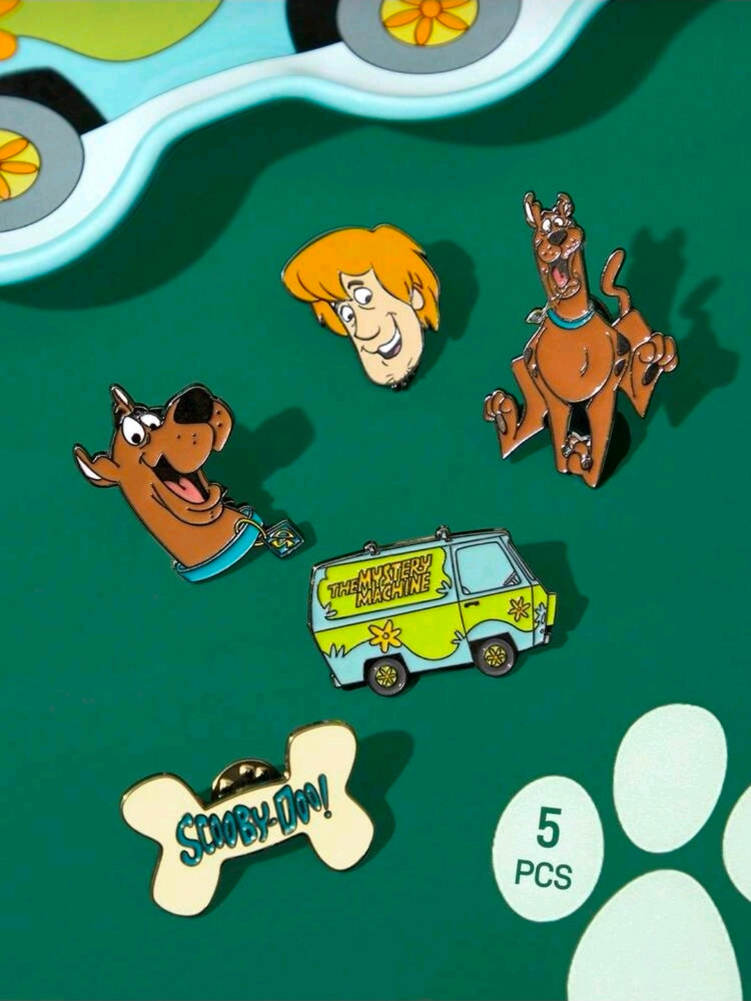 Scooby-Doo 5 Piece Enamel Pin Set Mystery Machine Shaggy Scooby Bone