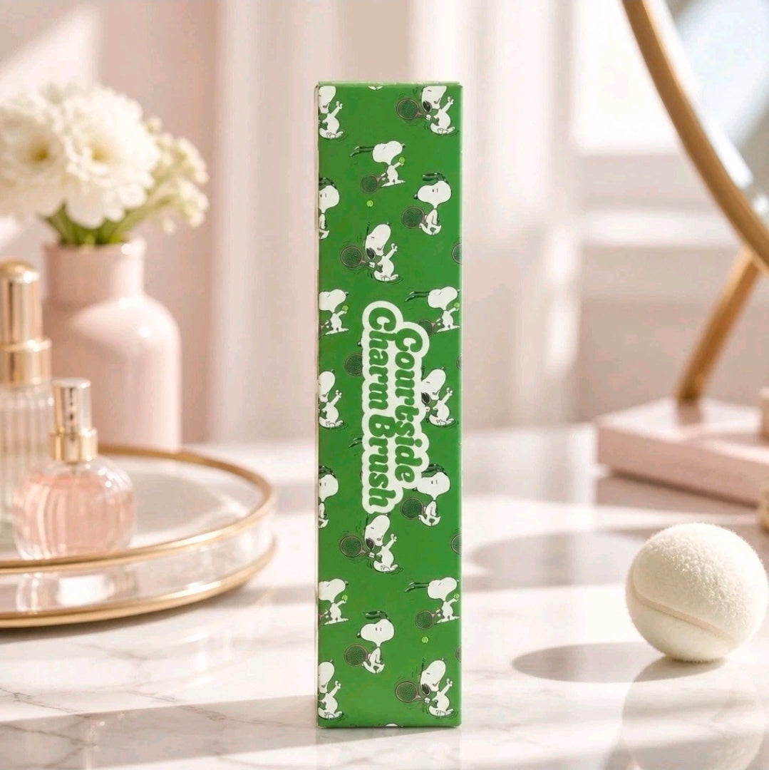 Green Snoopy-pattern face sheet mask box, standing package