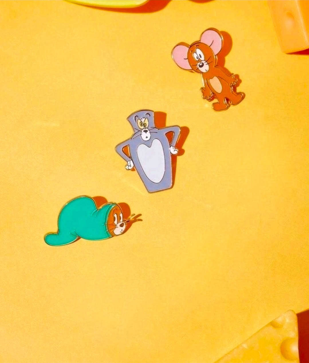 Tom & Jerry 3-Piece Cartoon Physics Hard Enamel Lapel Pin Set
