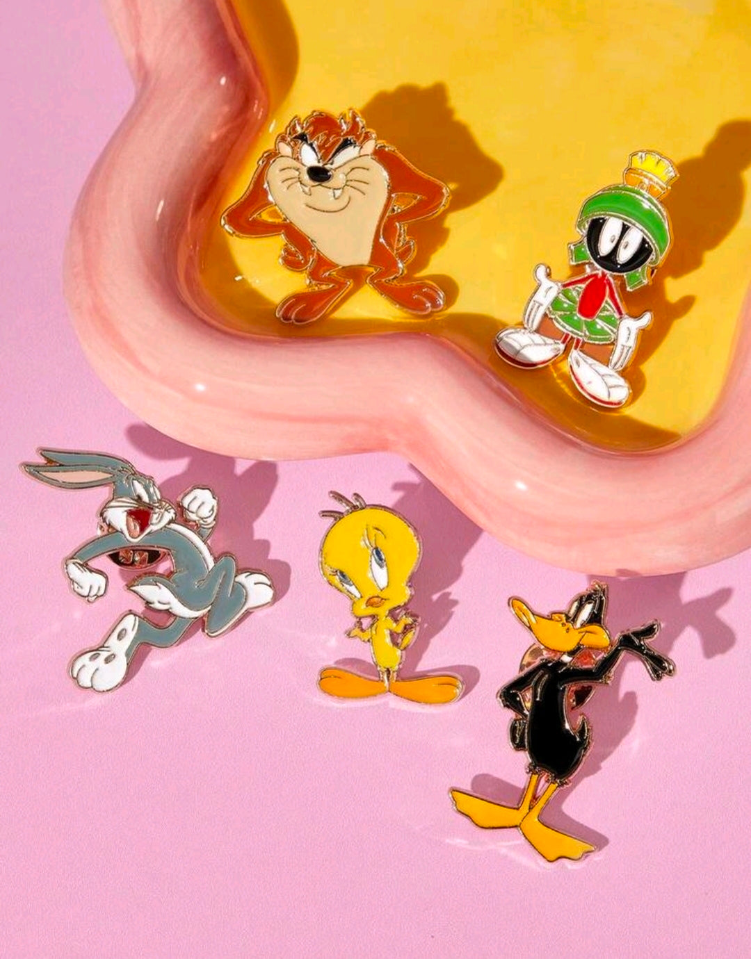 5pc Looney Tunes Enamel Pins Set Bugs Daffy Taz Tweety Marvin Licensed