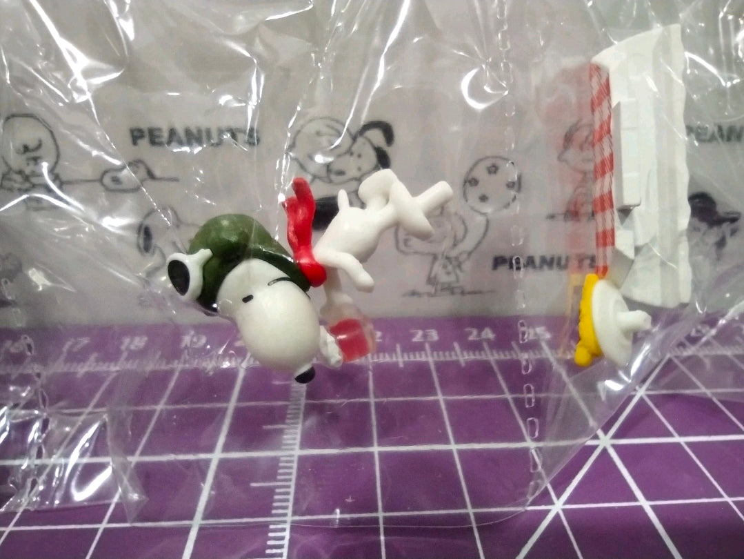 Re-Ment Snoopy Life in a Bottle Ketchup Flying Ace Hot Dog Figure NEW Sealed