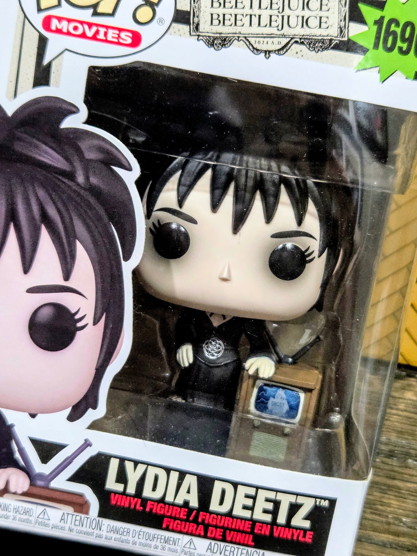 Funko Pop! Lydia Deetz w/ TV #1690 Beetlejuice Beetlejuice