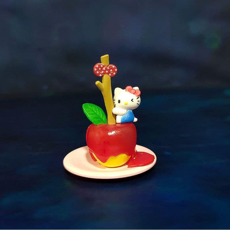 Re-Ment Hello Kitty Apple Forest Sweets Candied Apple — Sealed