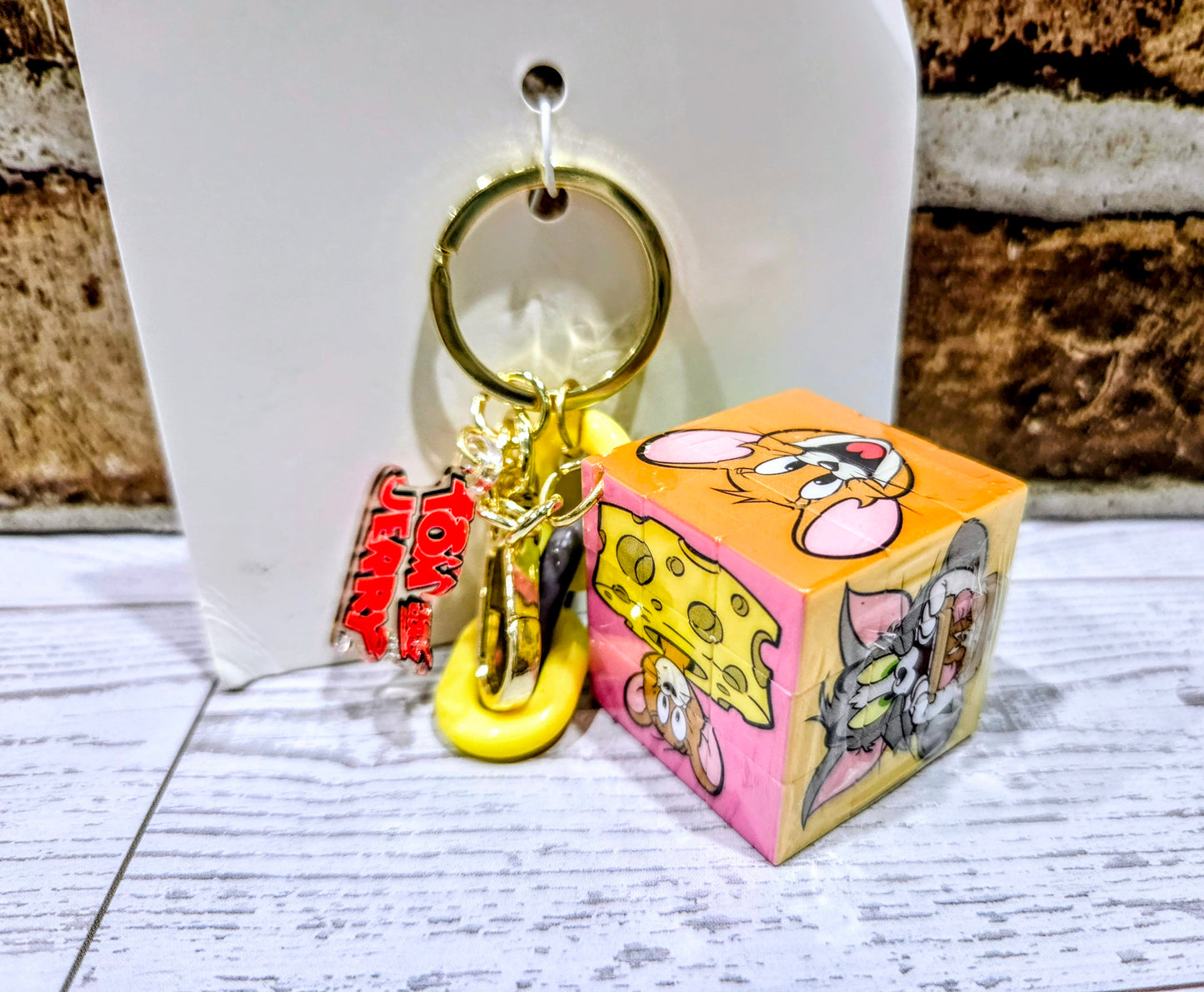 Tom and Jerry Mini Rubiks Cube Keychain Licensed Turner 6 Sided Puzzle Charm Kawaii Collectible Bag Clip