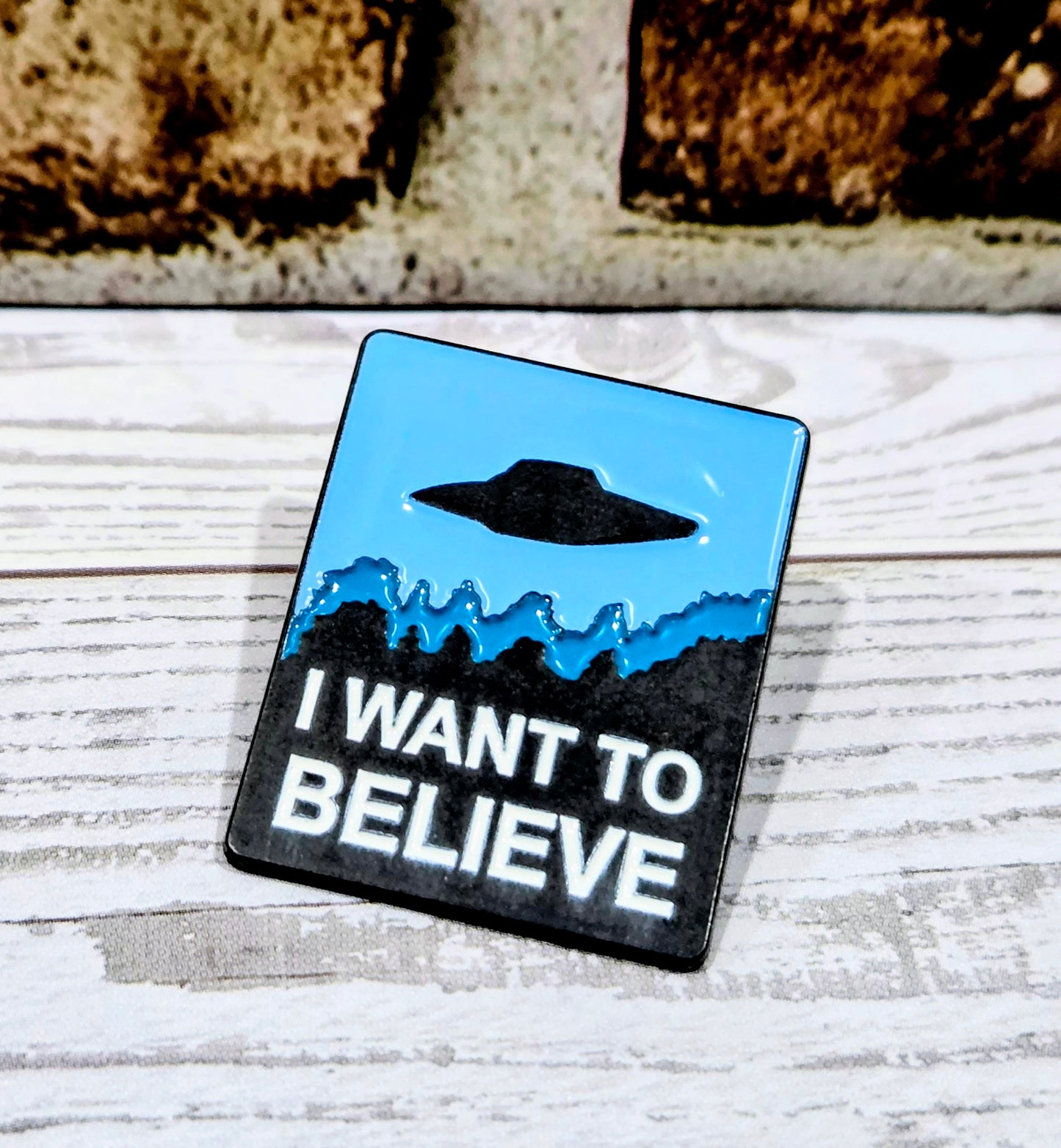 X-Files Enamel Pin Set 3pc Mulder FBI Badge I Want To Believe Phone