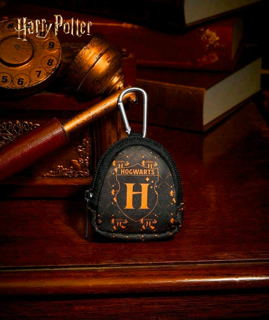 Harry Potter Hogwarts Zippered Coin Purse Earbud Pouch Keychain