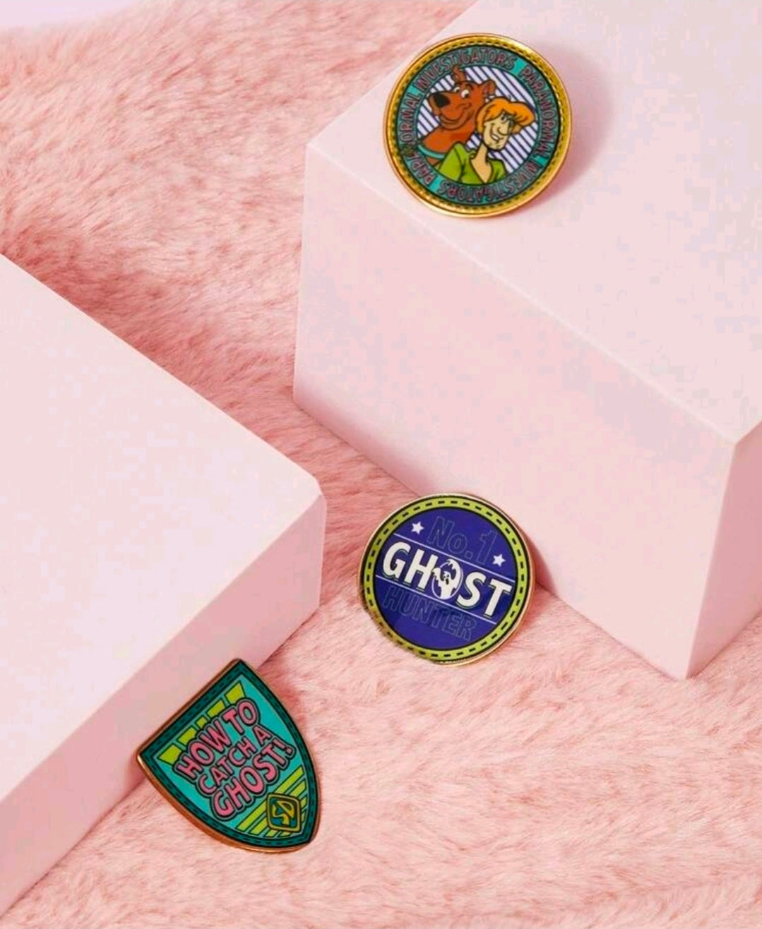 Scooby-Doo 3 Piece Metal Pin Set Ghost Hunter Paranormal