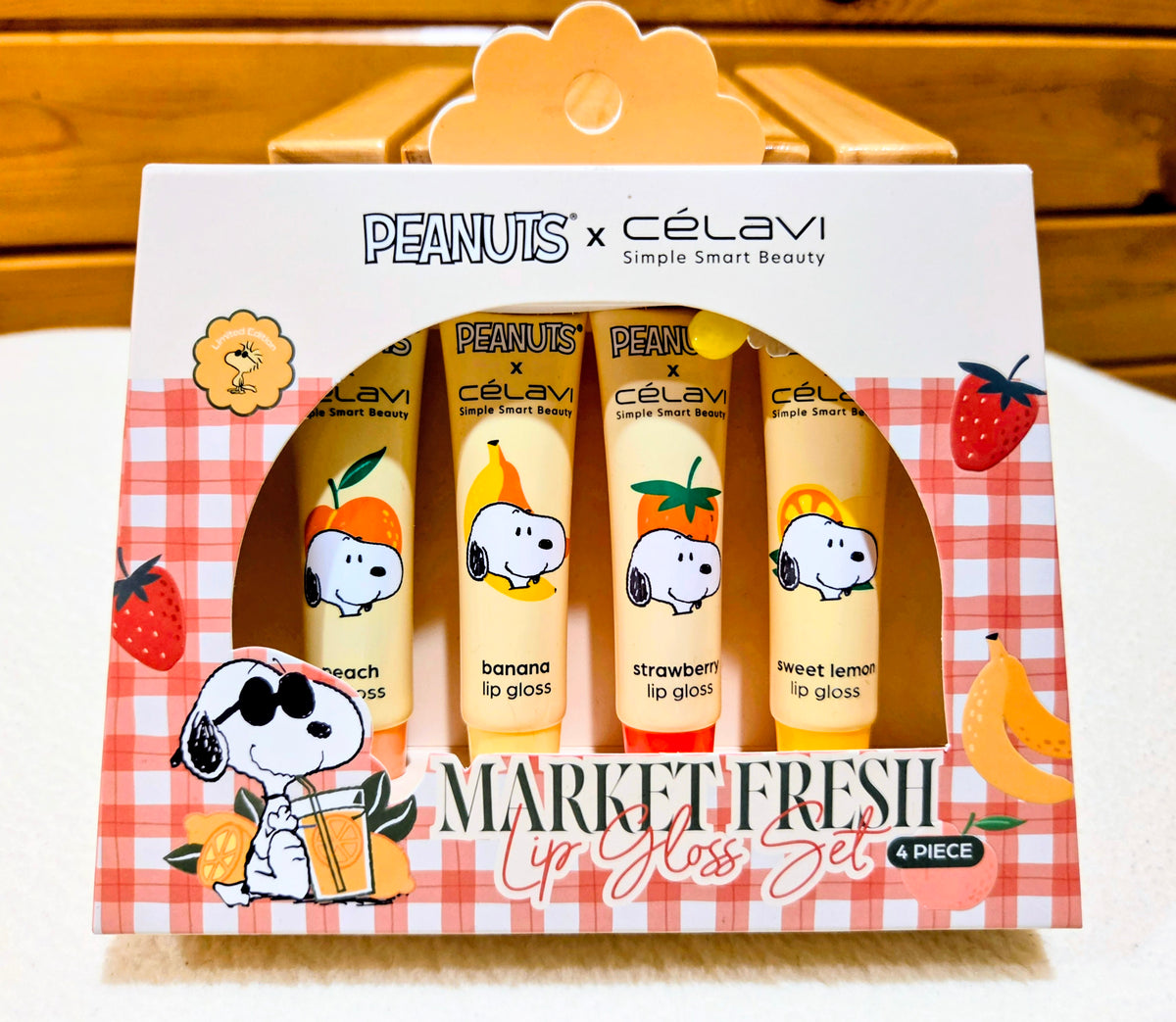 Full Market Fresh lip gloss set gift box with four tubes and hanging display top