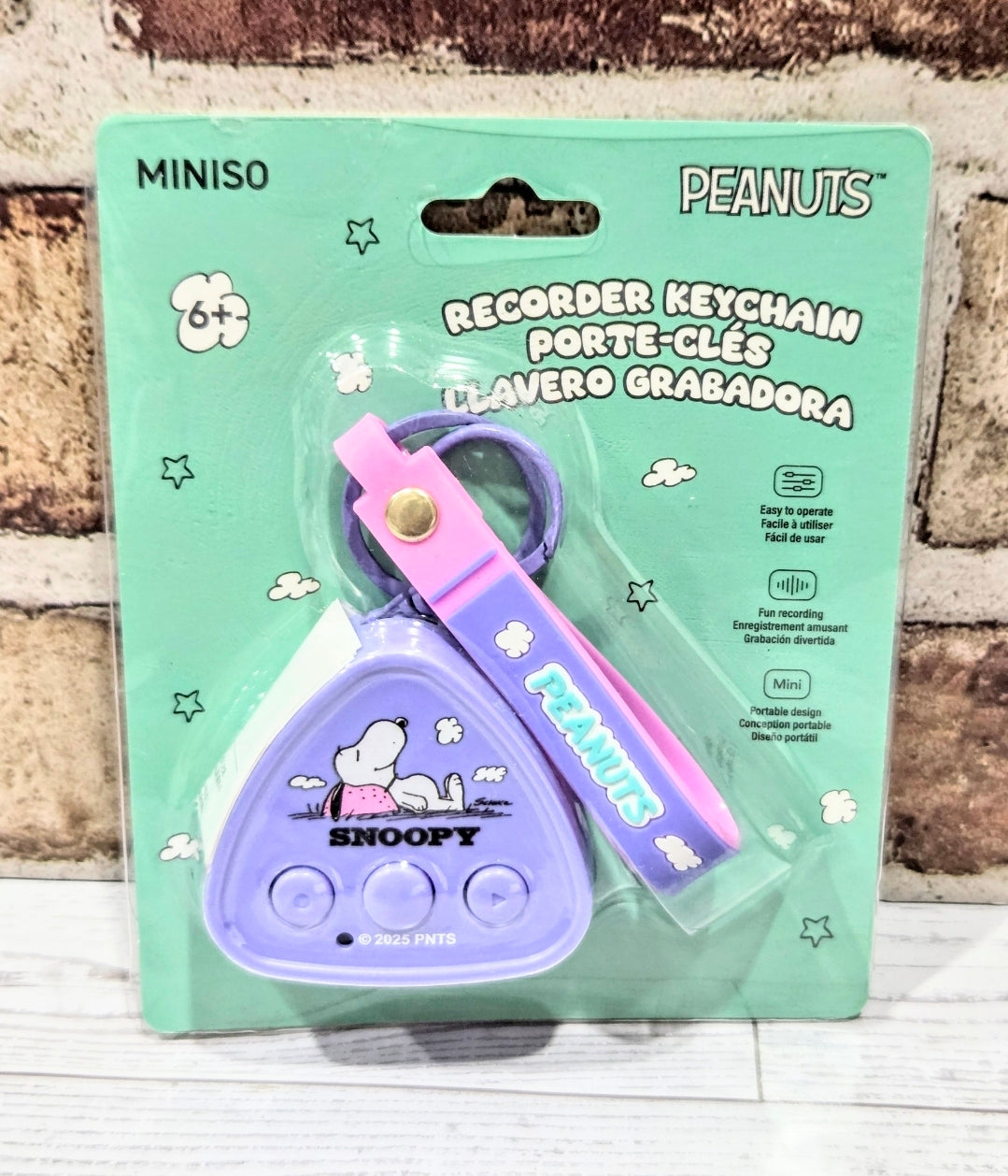 Miniso Snoopy Camera Keychain Light Projector Peanuts 4 Image Wrist Strap Woodstock Kawaii Collectible (Copy)