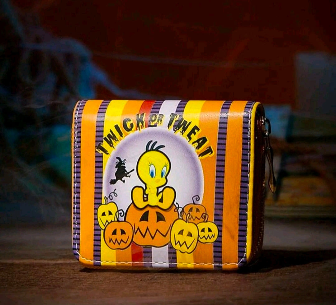 Looney Tunes Tweety Bird Halloween Zip Around Wallet