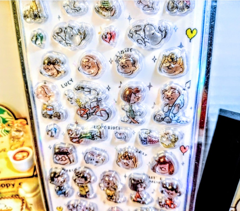Peanuts Snoopy Charlie Brown Gang Bonbon Drop 3D Sticker Sheet