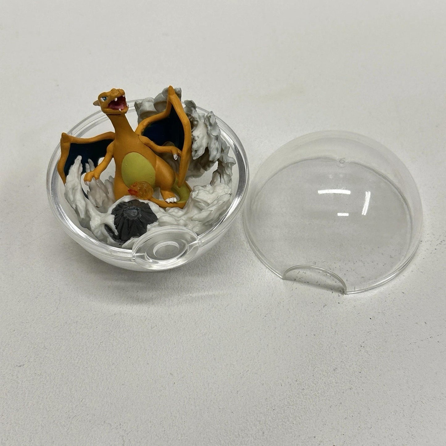 Re-Ment Pokémon Terrarium Collection 2 Charizard — Sealed