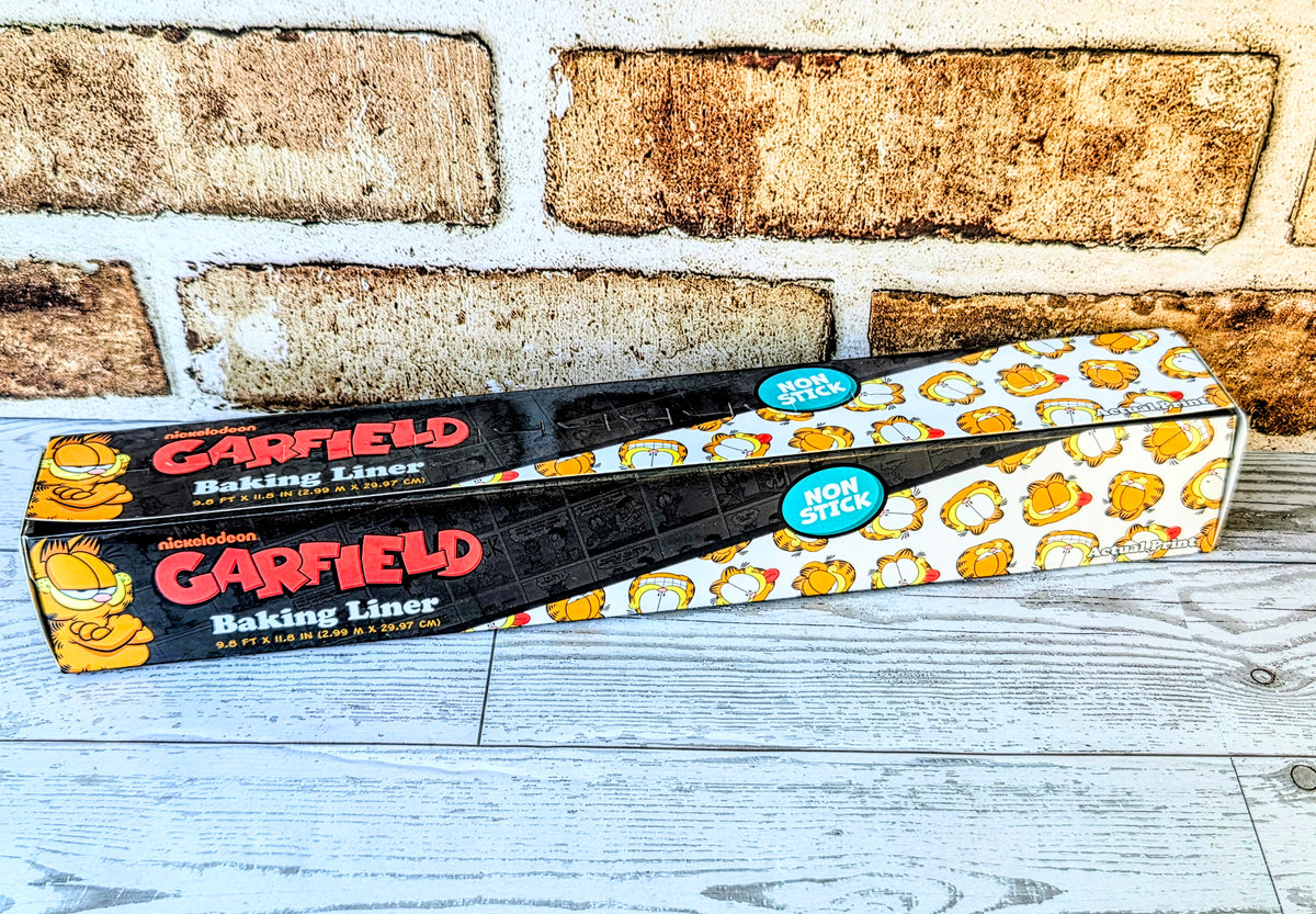 Garfield baking liner package, yellow-and-white cartoon pattern