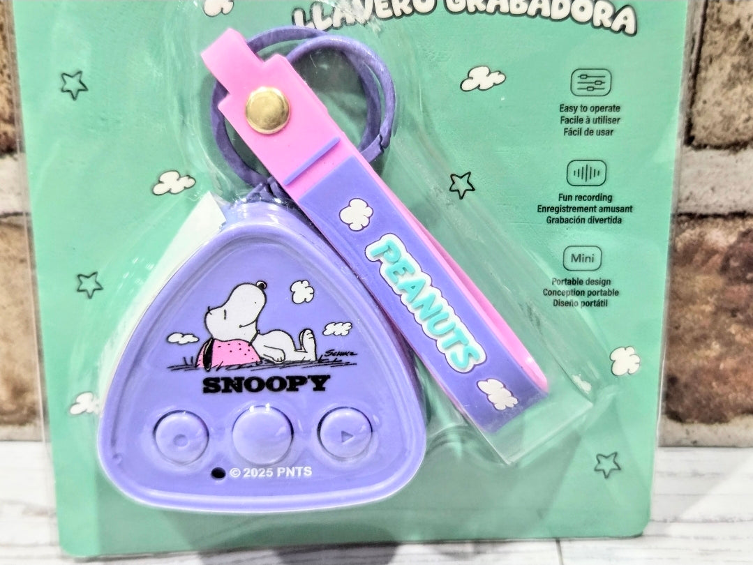 Miniso Snoopy Camera Keychain Light Projector Peanuts 4 Image Wrist Strap Woodstock Kawaii Collectible (Copy)