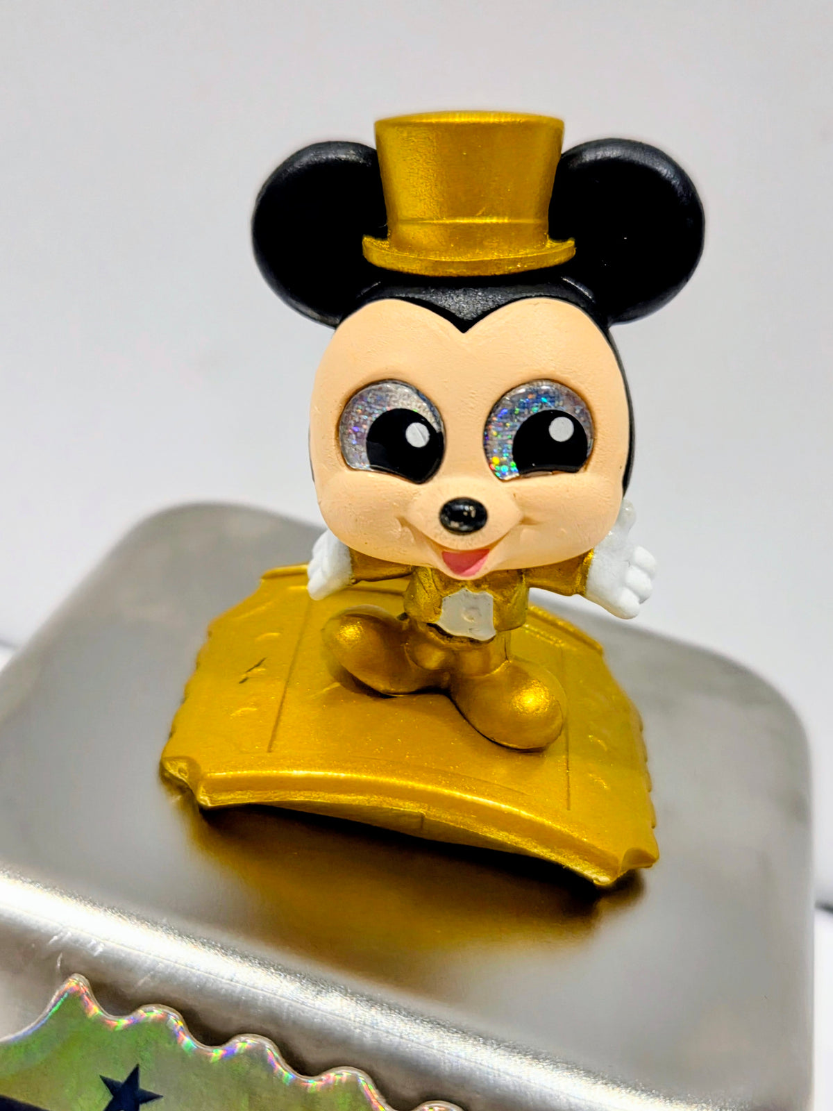 Disney Doorables Mickey Mouse Gold Chase Figure Numbered 11796 of 20000