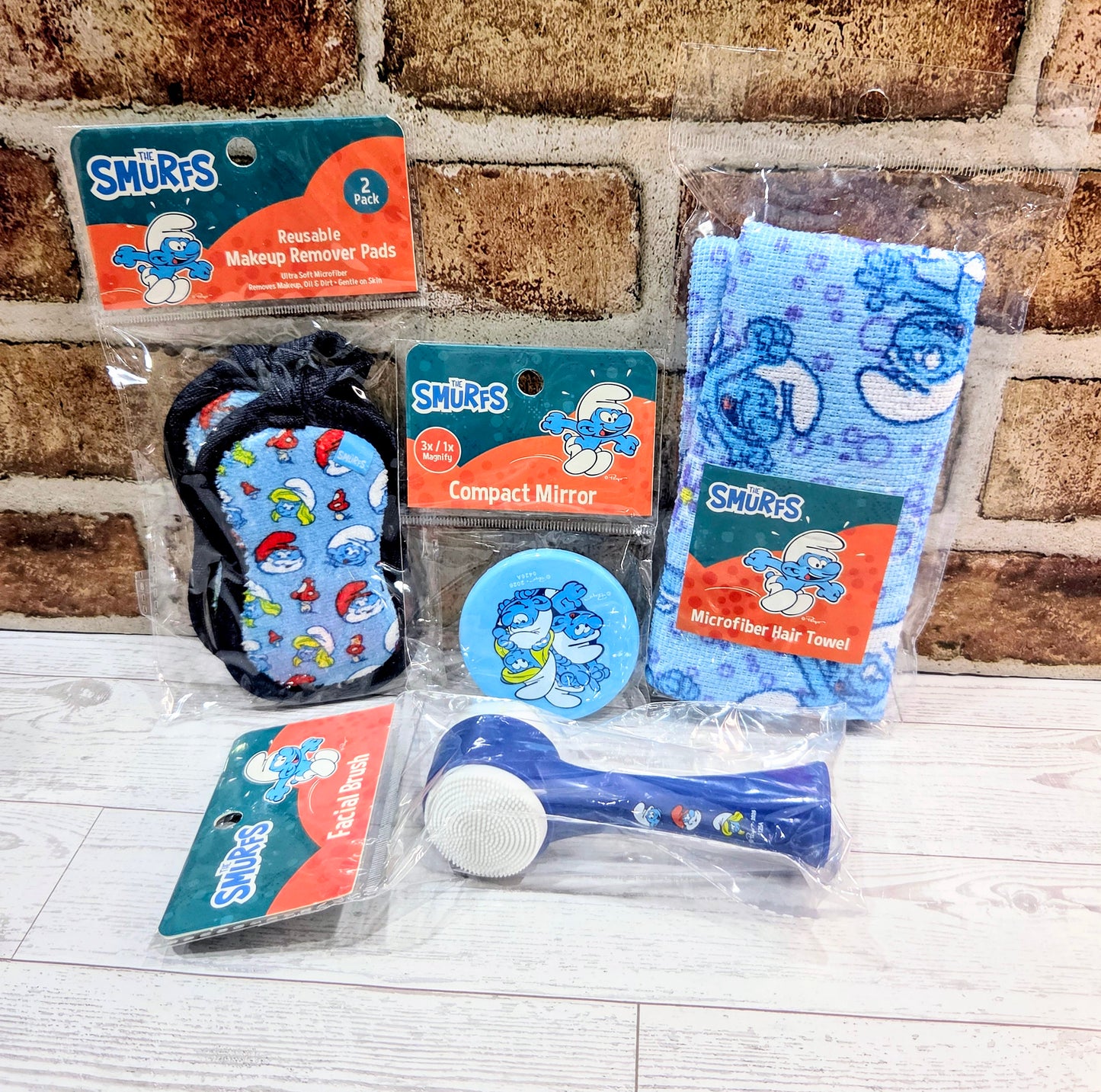 The Smurfs Mini Self Care Beauty Gift Set
