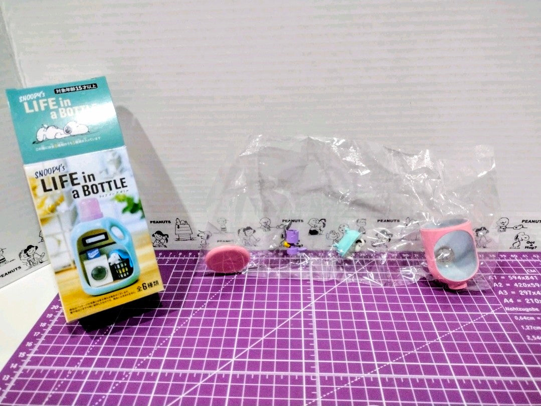 Re-Ment Snoopy Life in a Bottle Soap Dispenser Bath Bubble Figure NEW Sealed