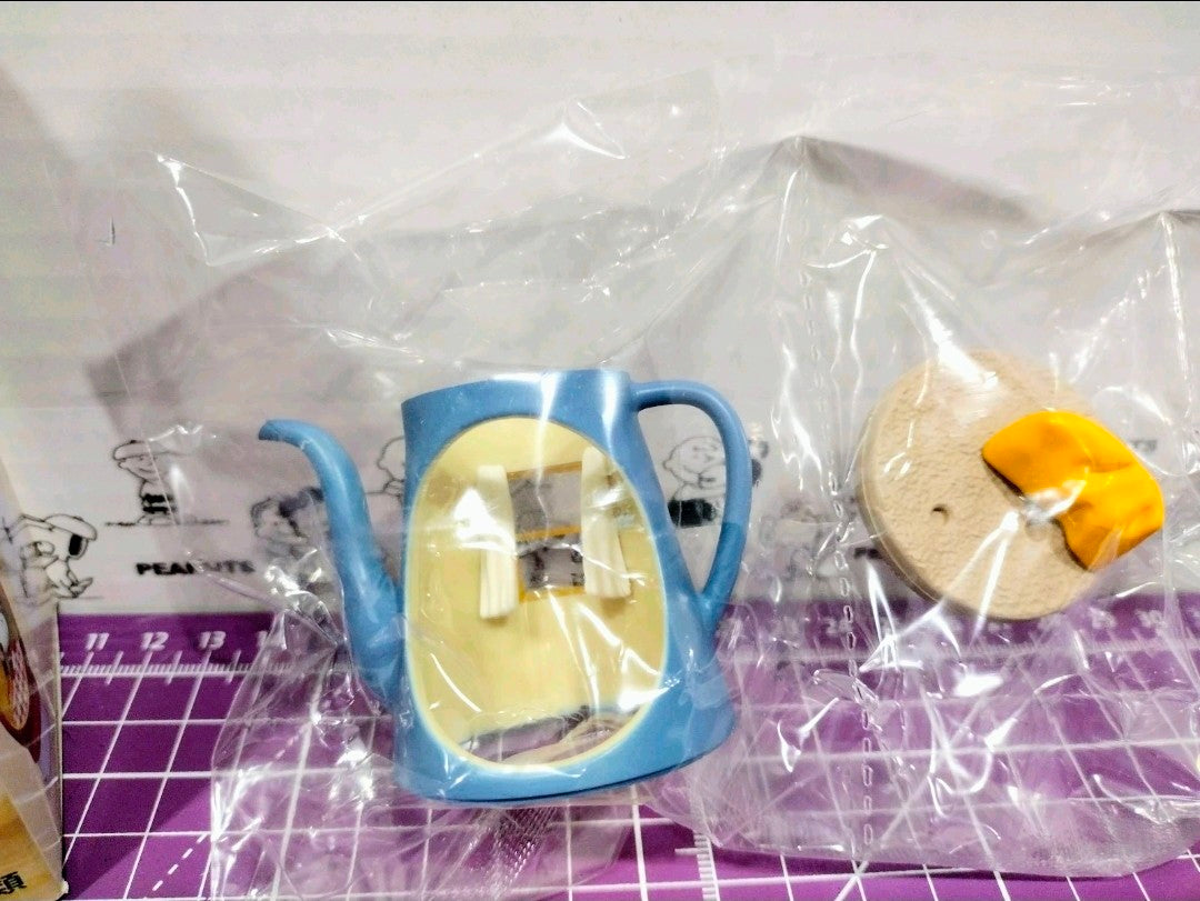 Re-Ment Snoopy Life in a Bottle Coffee Pot Woodstock Mug Figure NEW Sealed