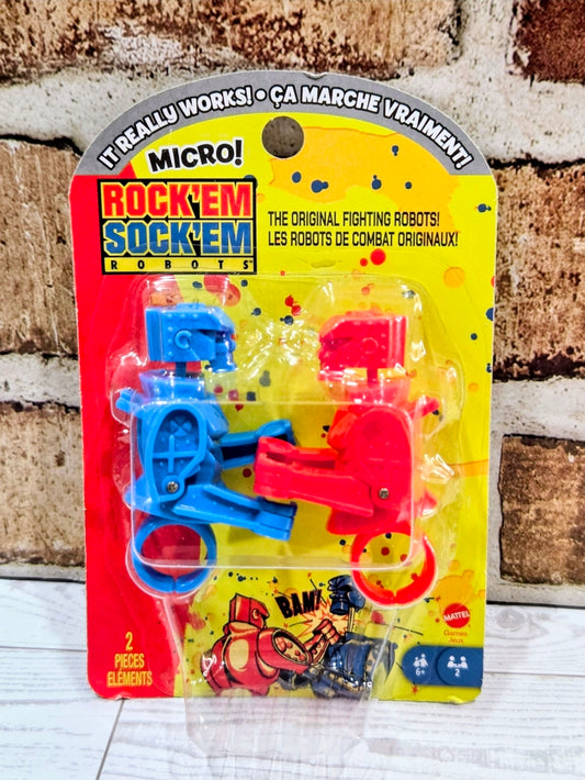 Robot finger ring set blister pack featuring blue and red rings