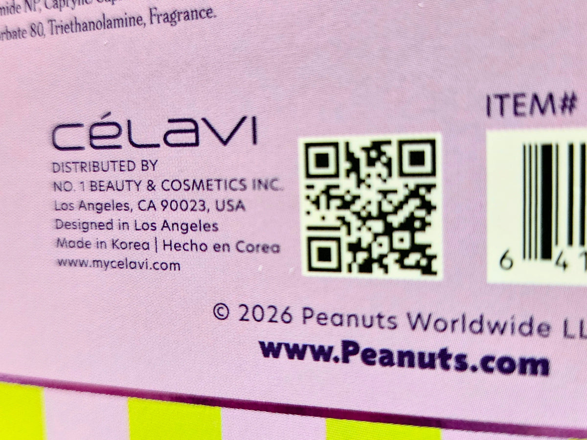 Celavi label with QR code and barcode on nail file set box back