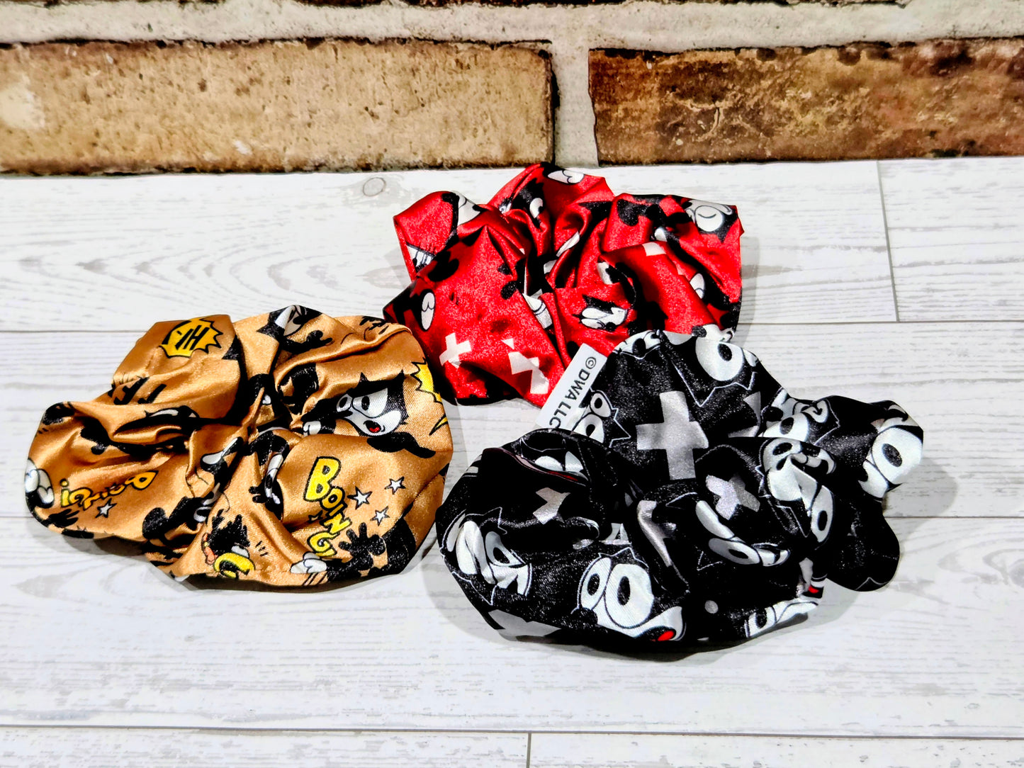 Felix the Cat Satin Scrunchies Set of 3 Red Black Gold Hair Ties Licensed NEW