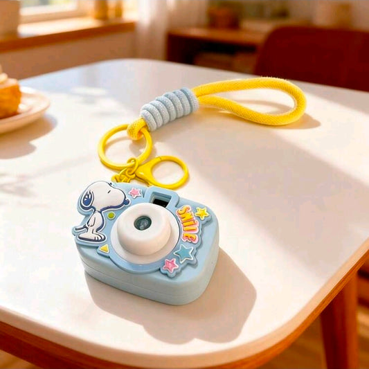 Miniso Snoopy Camera Keychain Light Projector Peanuts 4 Image Wrist Strap Woodstock Kawaii Collectible