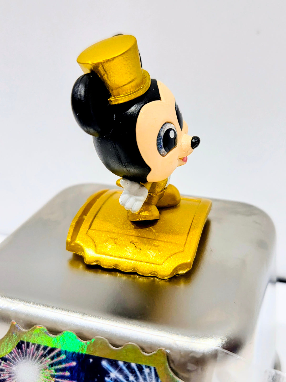 Disney Doorables Mickey Mouse Gold Chase Figure Numbered 11796 of 20000