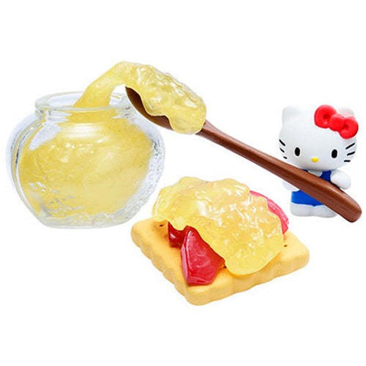 Mini Hello Kitty figure with spoon and apple jam jar pieces