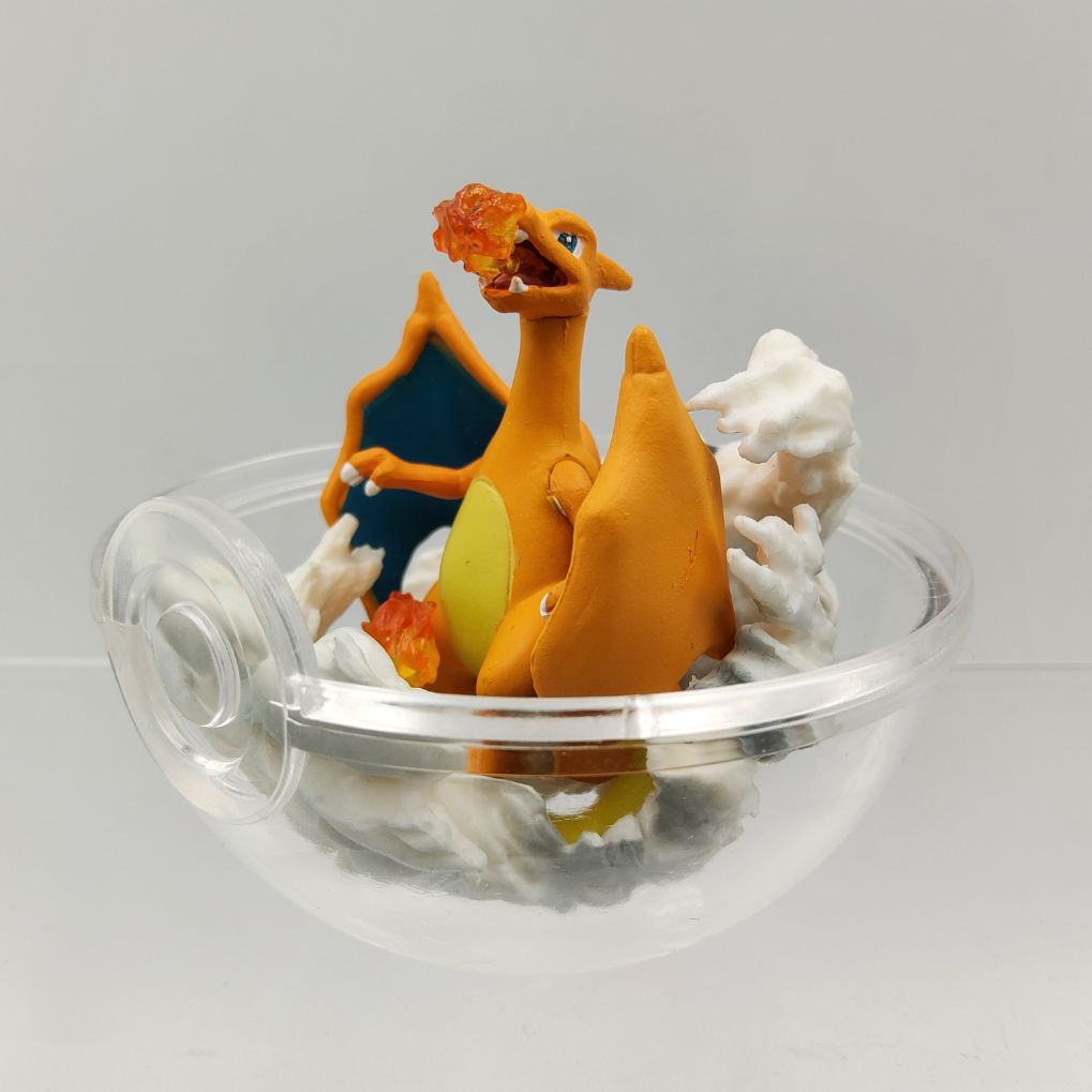 Re-Ment Pokémon Terrarium Collection 2 Charizard — Sealed