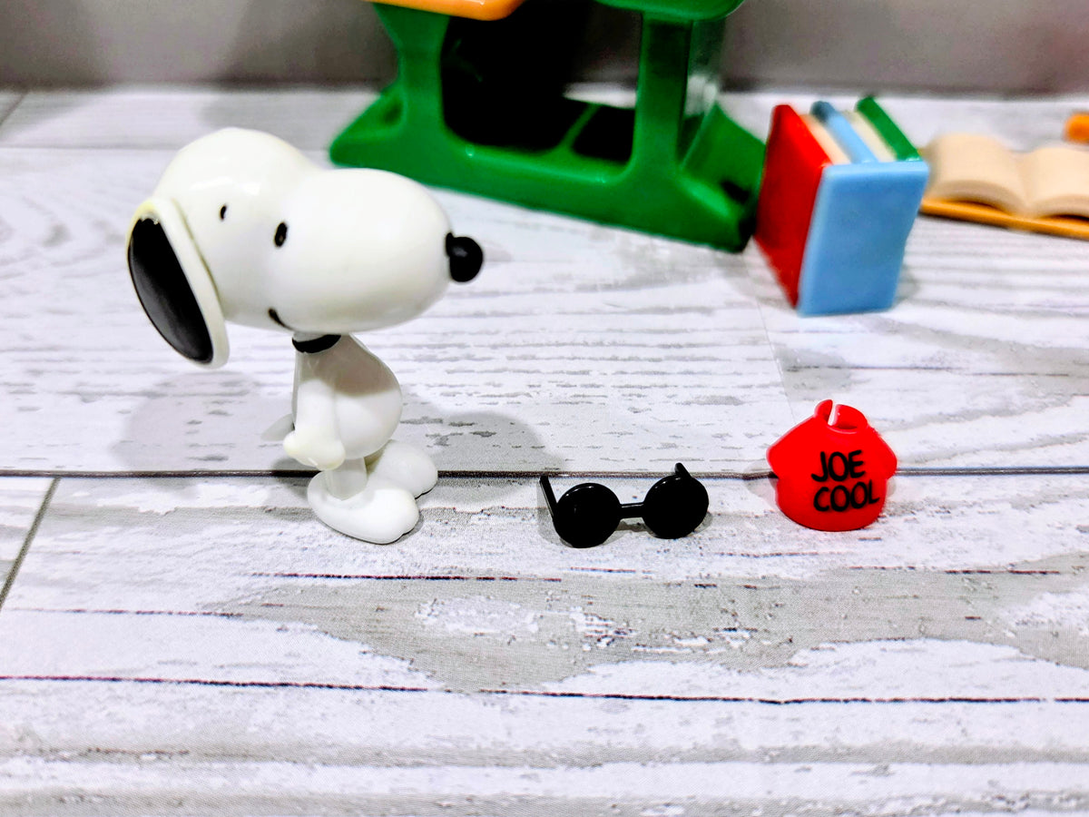 Peanuts Teeny Tinies Snoopy School House Mini Playset Joe Cool 15pc