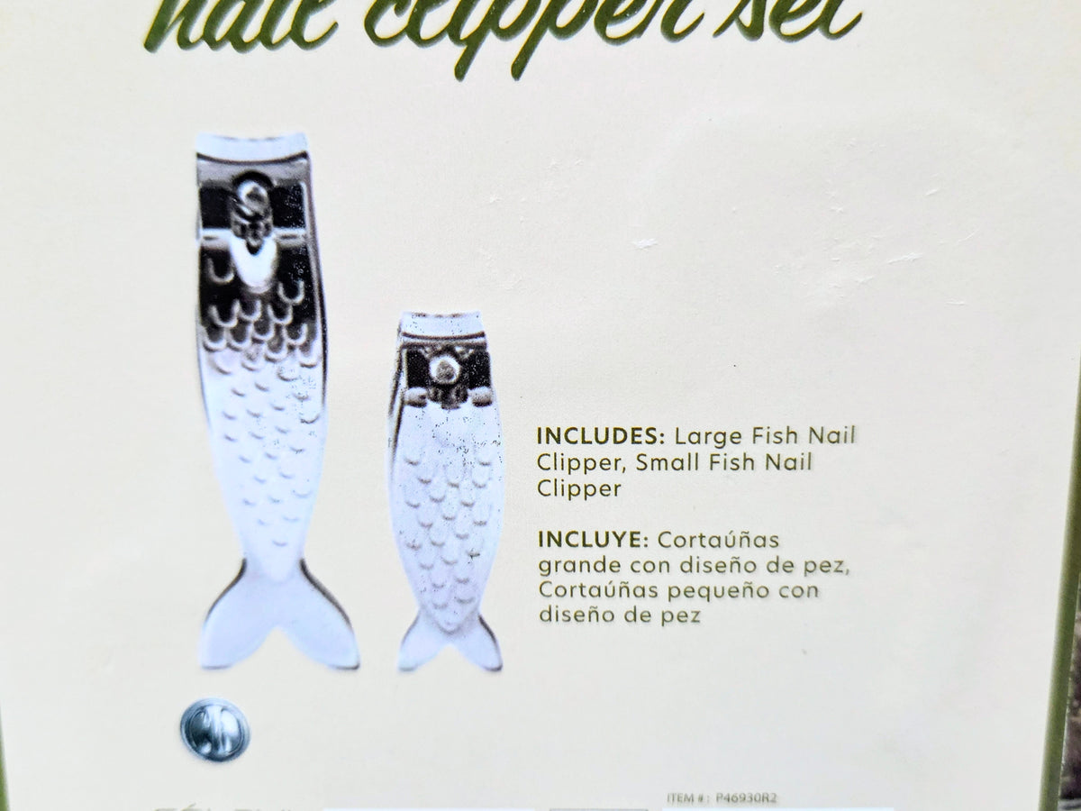 Fish-shaped nail clipper set with large and small clippers, Snoopy face detail