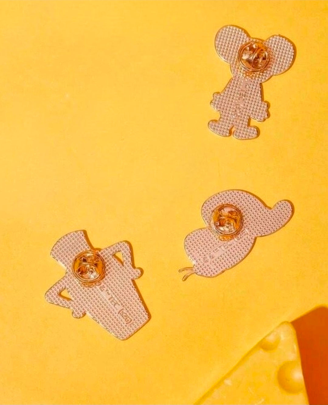 Tom & Jerry 3-Piece Cartoon Physics Hard Enamel Lapel Pin Set