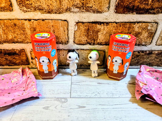 Snoopy Hippers Flying Ace & Joe Cool Snoopy Peanuts Sonny Angel Mini Figures