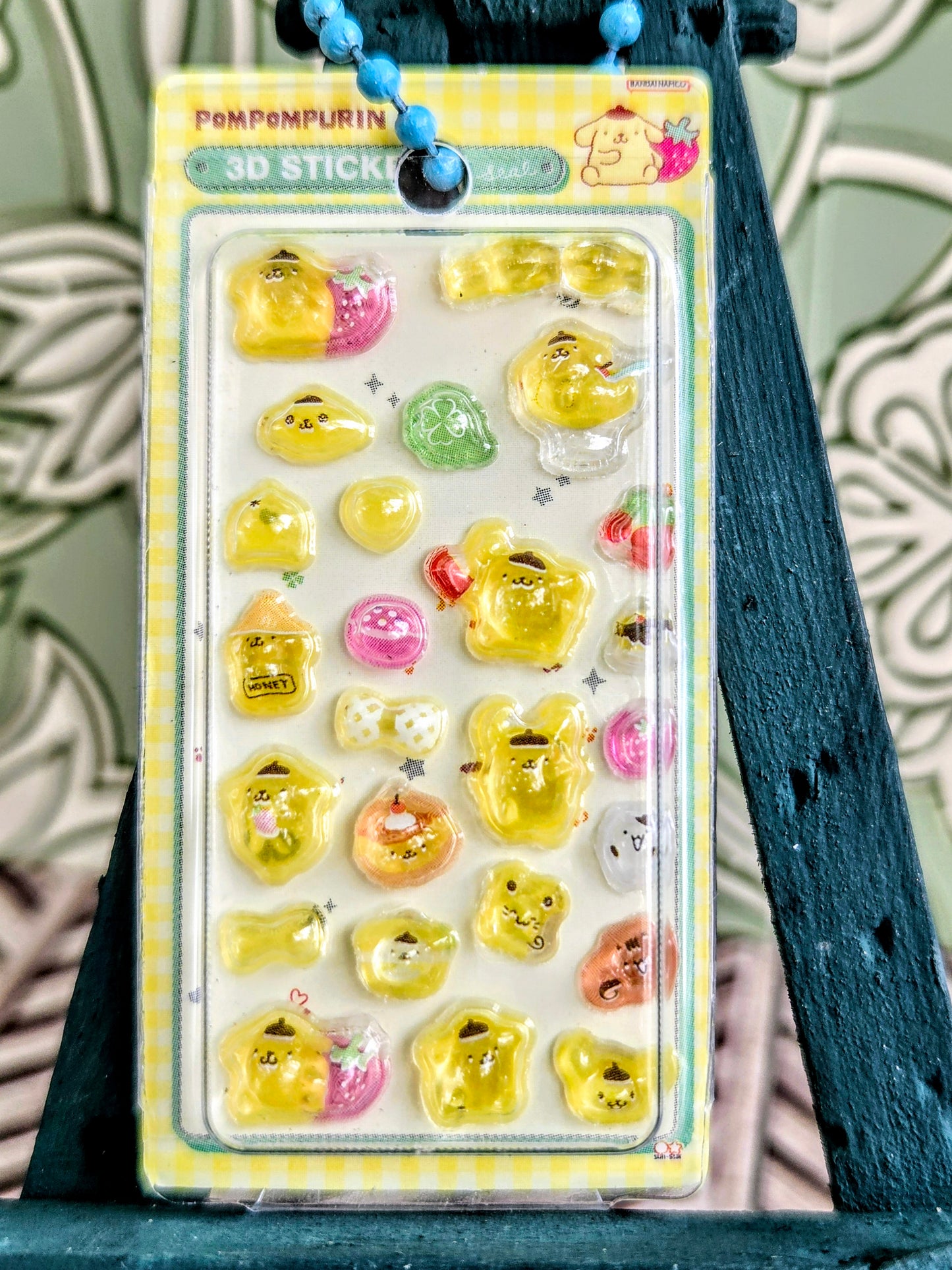 Pompompurin 3D sticker blister pack featuring yellow, green, pink, and heart stickers