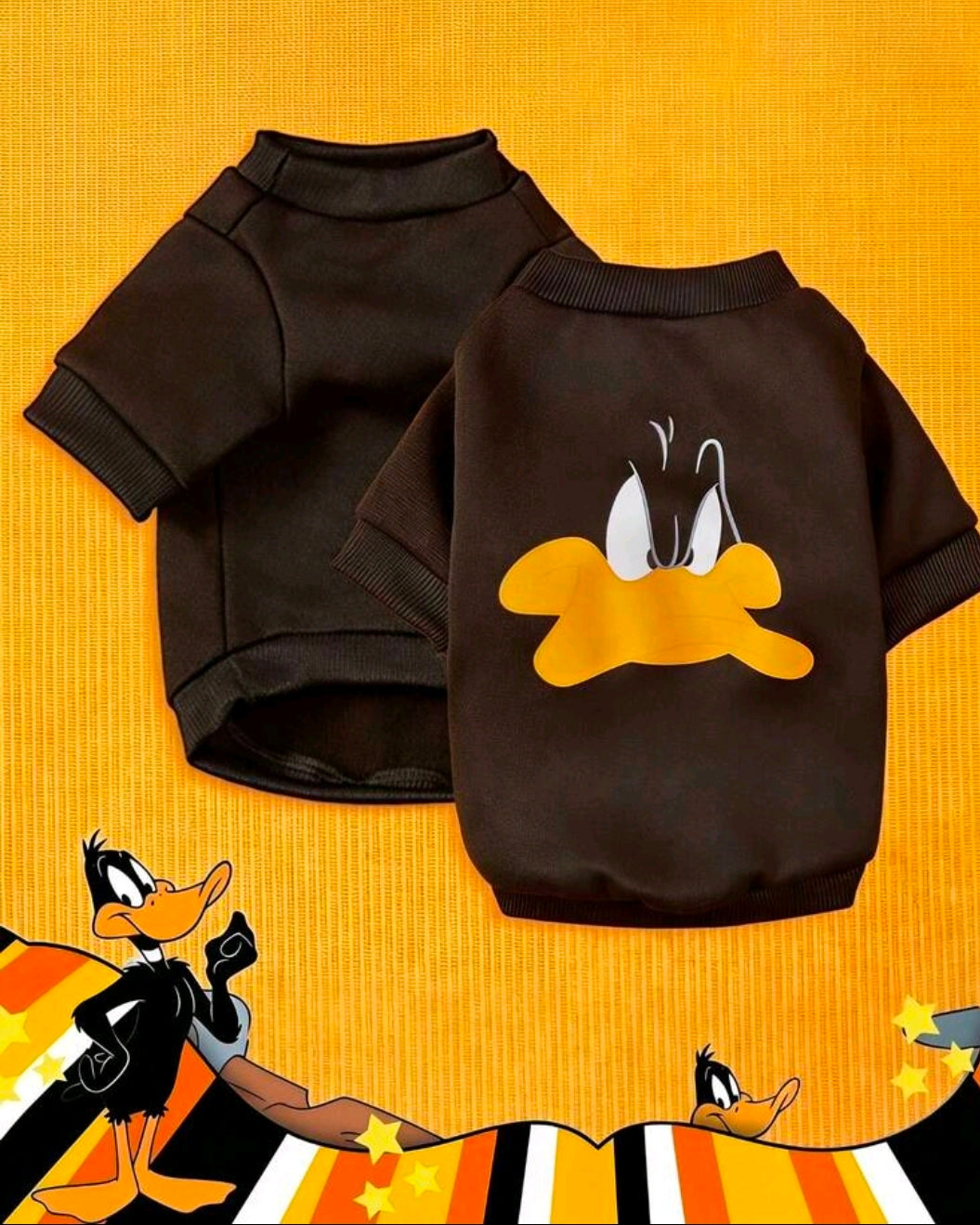 Black dog sweatshirt with Daffy Duck graphic, short sleeves and high collar