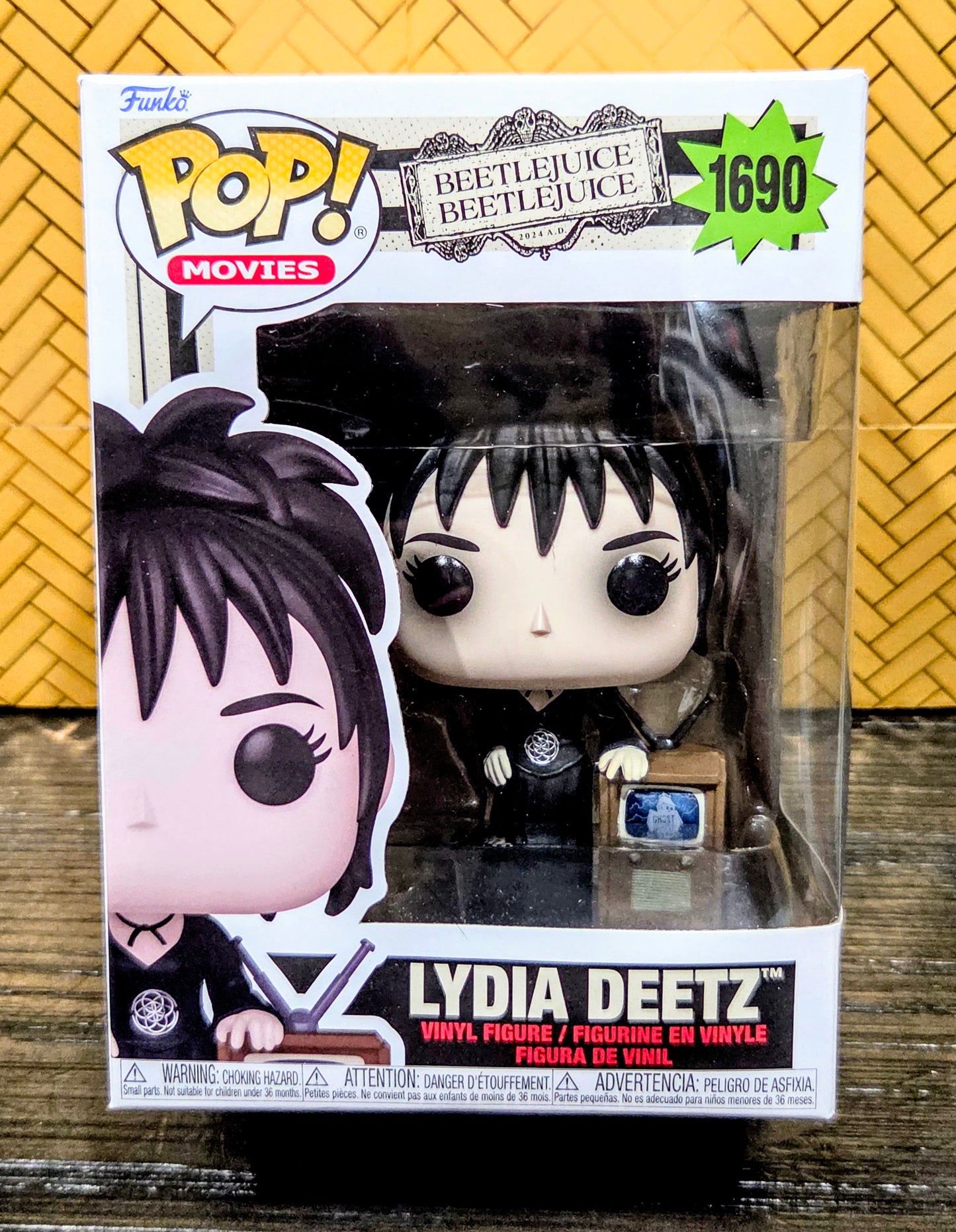 Funko Pop! Lydia Deetz w/ TV #1690 Beetlejuice Beetlejuice