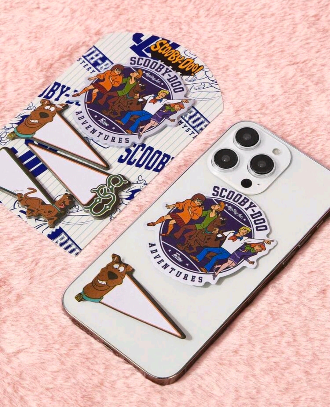 Scooby-Doo sticky notes tab set with character art, packaged on white backing